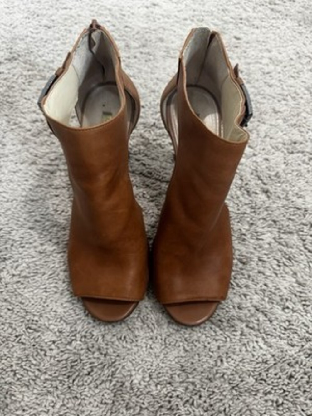 Louise et Cie Women's Brown Leather Open Toe Cut-Out Stiletto Heels 8.5